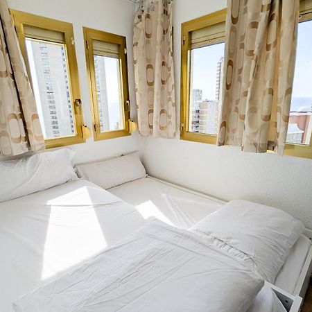 Gerona Sea View Apartments Бенидорм Экстерьер фото