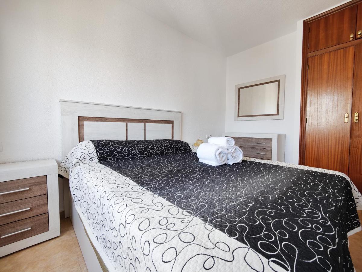 Gerona Sea View Apartments Бенидорм Экстерьер фото